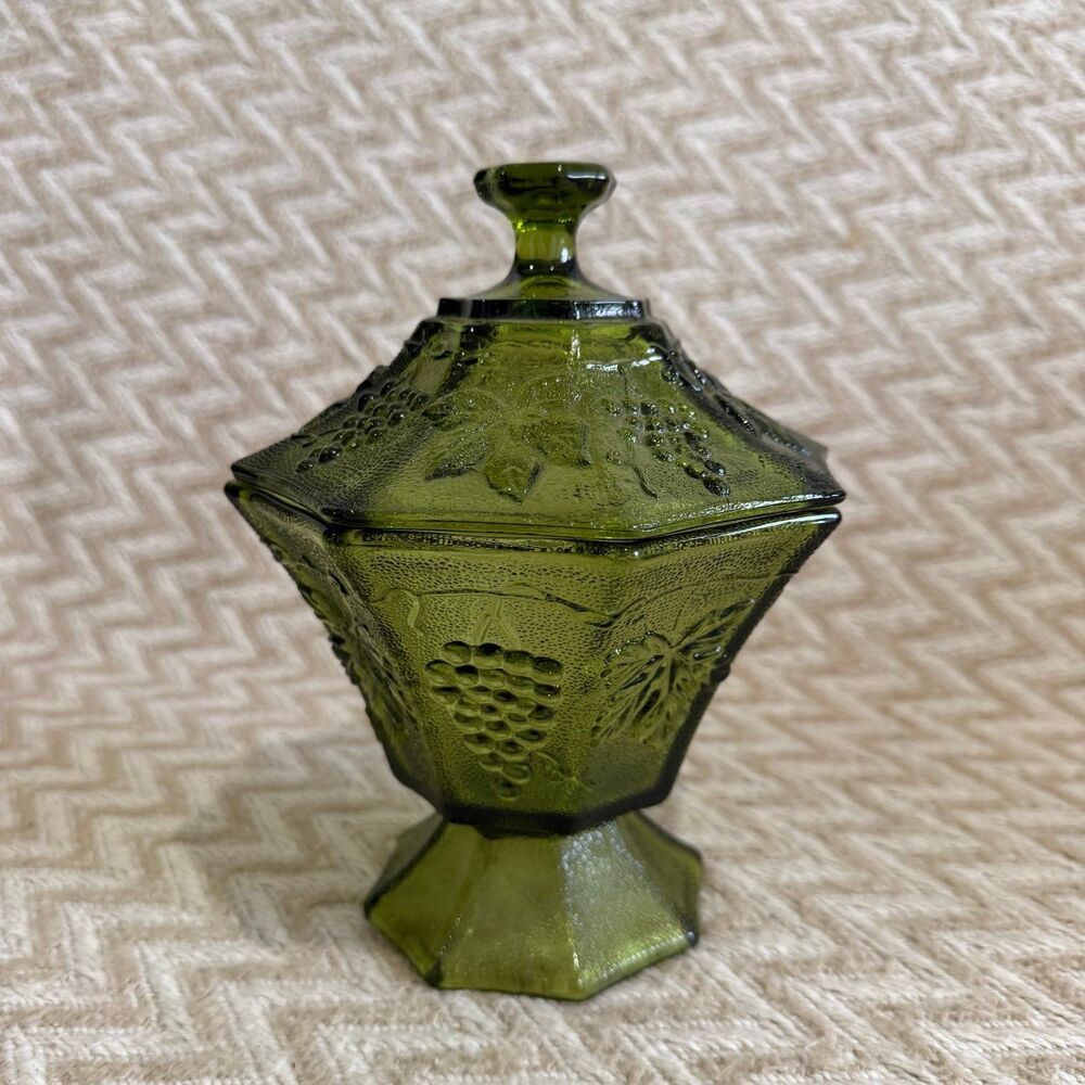 Vintage Anchor Hocking Avocado Green Candy Dish Lid 8-Sided Grapes Leaves Leaf